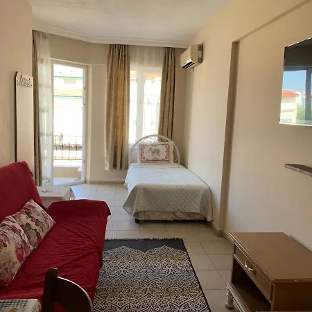 Hotel Cizmeci Apart Çeşme